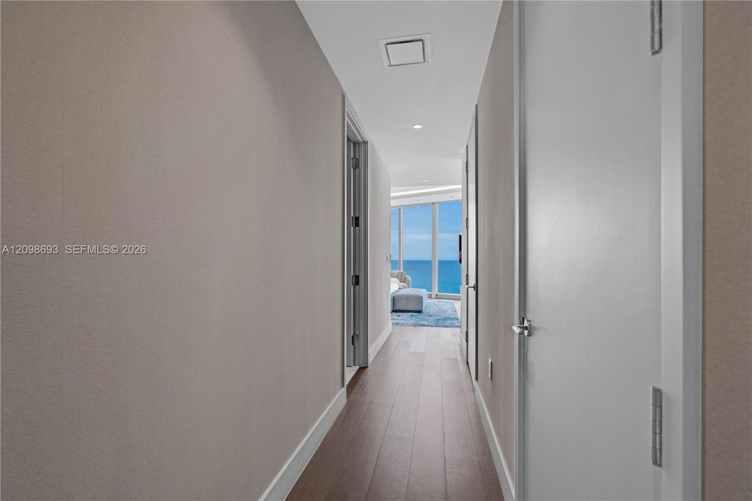 For Sale: $6,340,000 (4 beds, 5 baths, 3204 Square Feet)