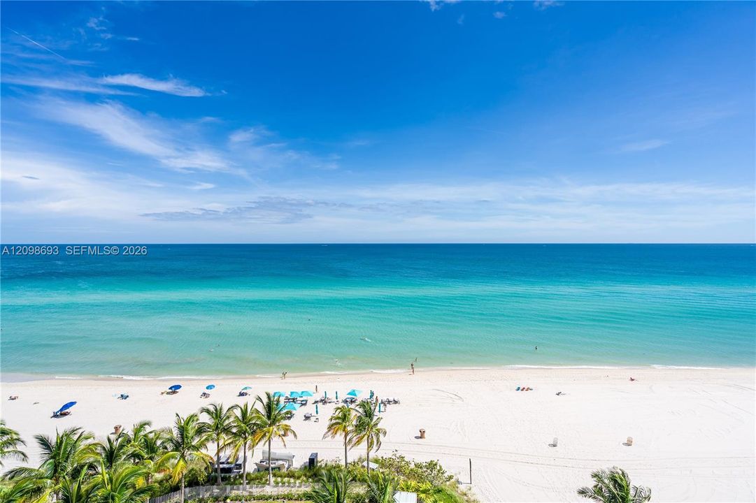 For Sale: $6,340,000 (4 beds, 5 baths, 3204 Square Feet)