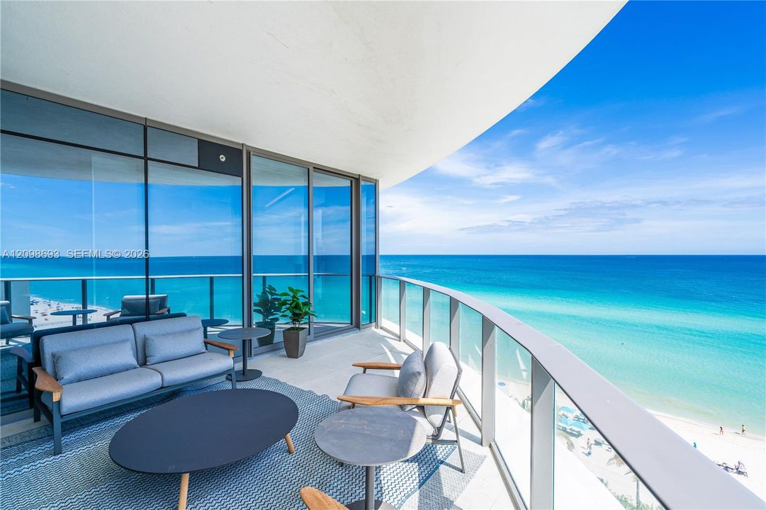 For Sale: $6,340,000 (4 beds, 5 baths, 3204 Square Feet)