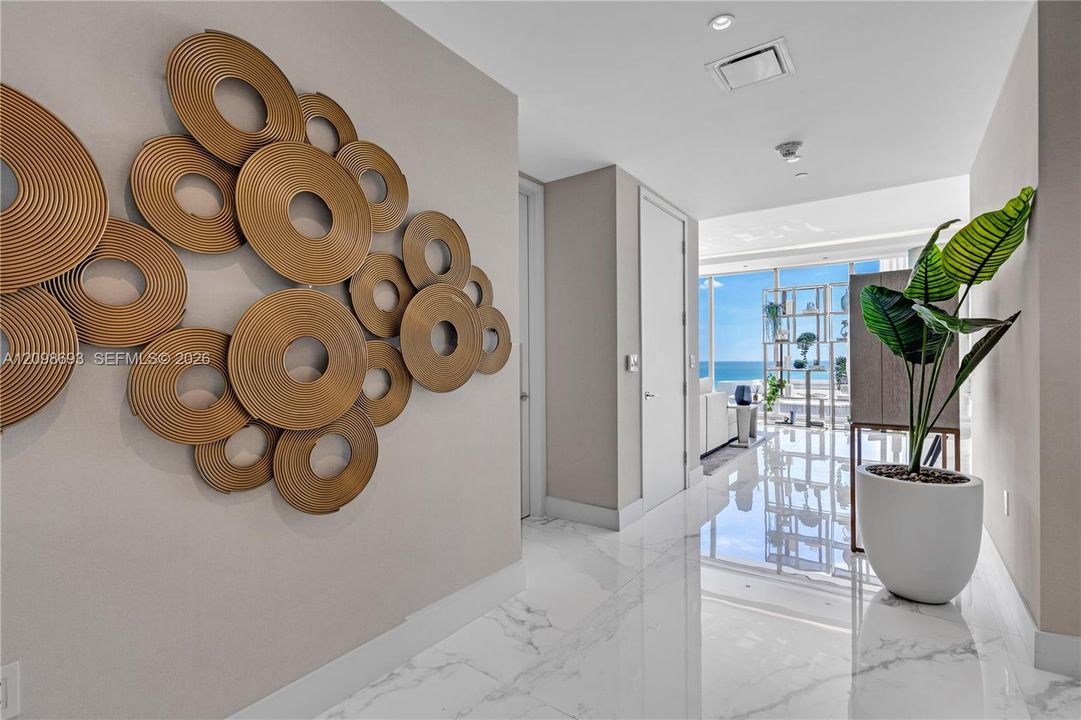 For Sale: $6,340,000 (4 beds, 5 baths, 3204 Square Feet)