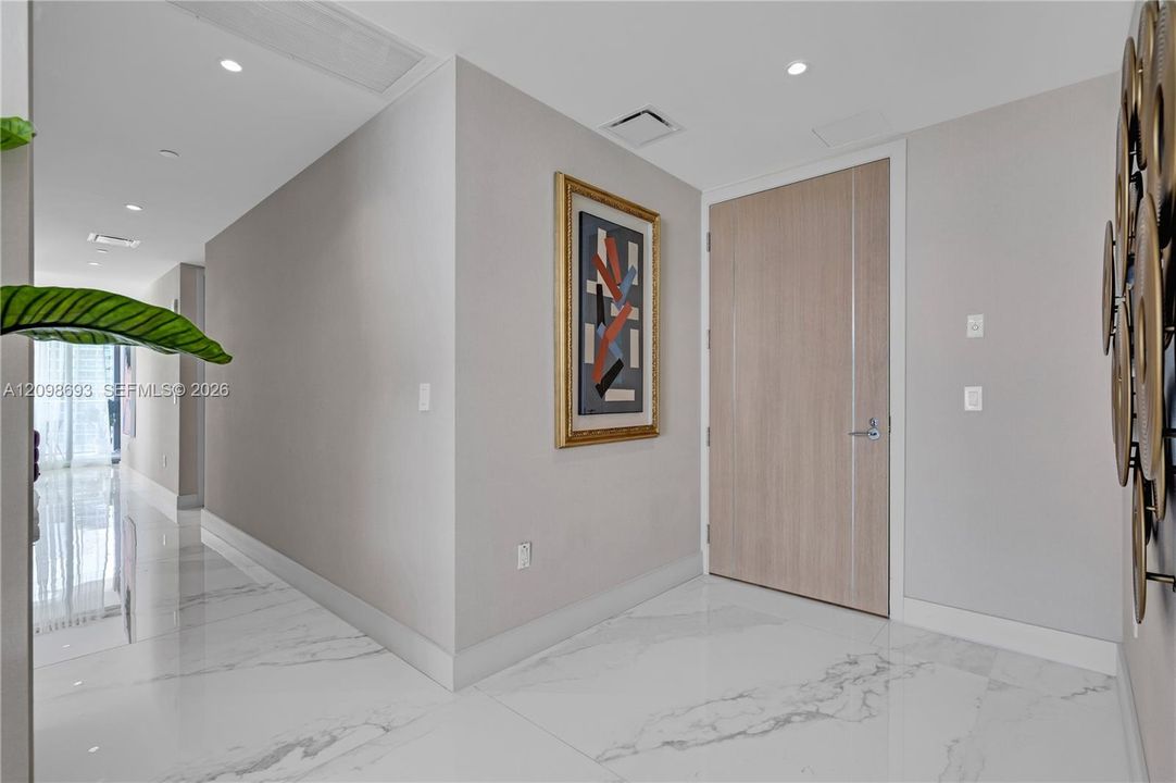 For Sale: $6,340,000 (4 beds, 5 baths, 3204 Square Feet)