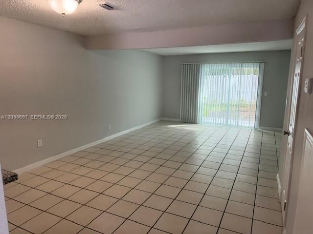 For Rent: $1,531 (2 beds, 1 baths, 1024 Square Feet)