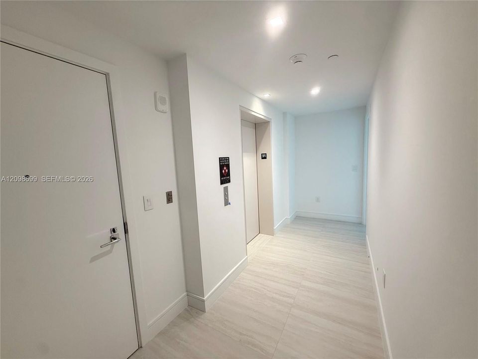 En Venta: $2,800,000 (3 camas, 4 baños, 0 Pies cuadrados)
