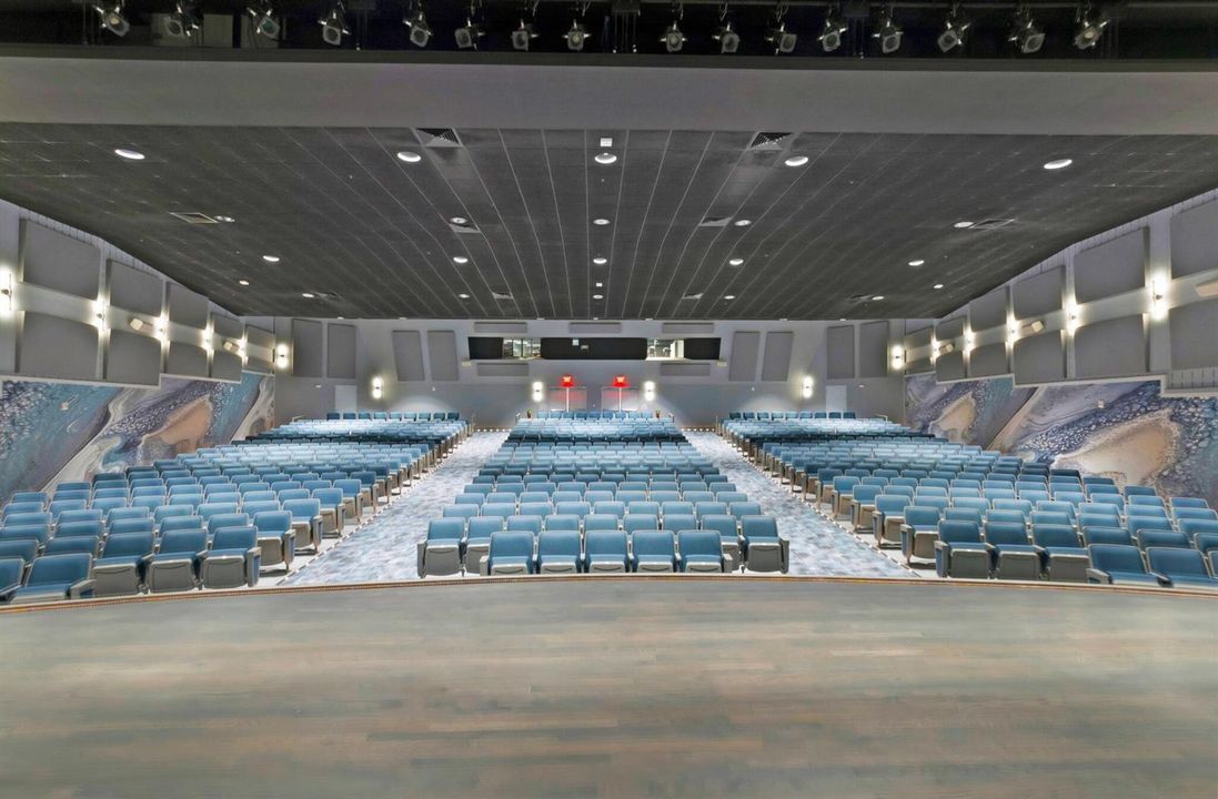 10_theater