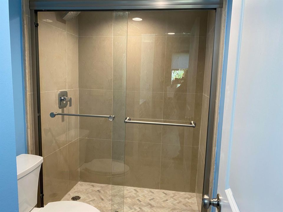 Mst Shower