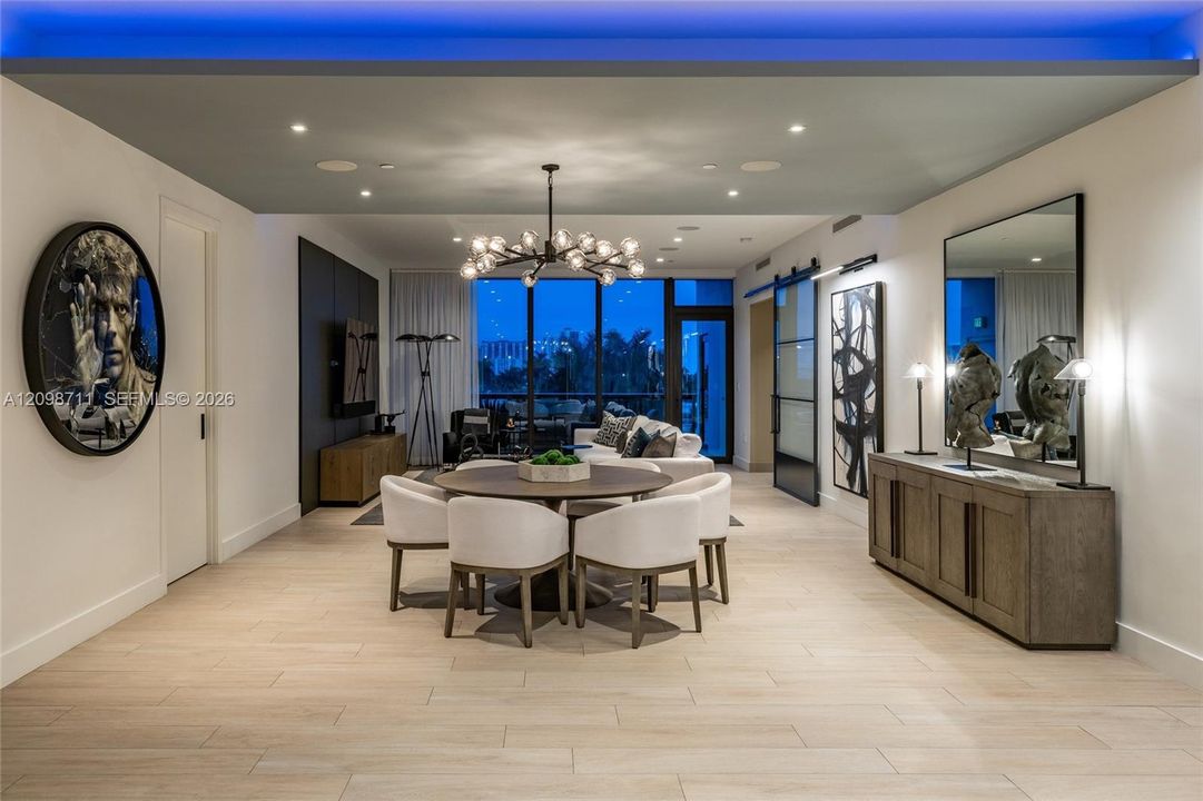 For Sale: $2,999,999 (3 beds, 2 baths, 2590 Square Feet)