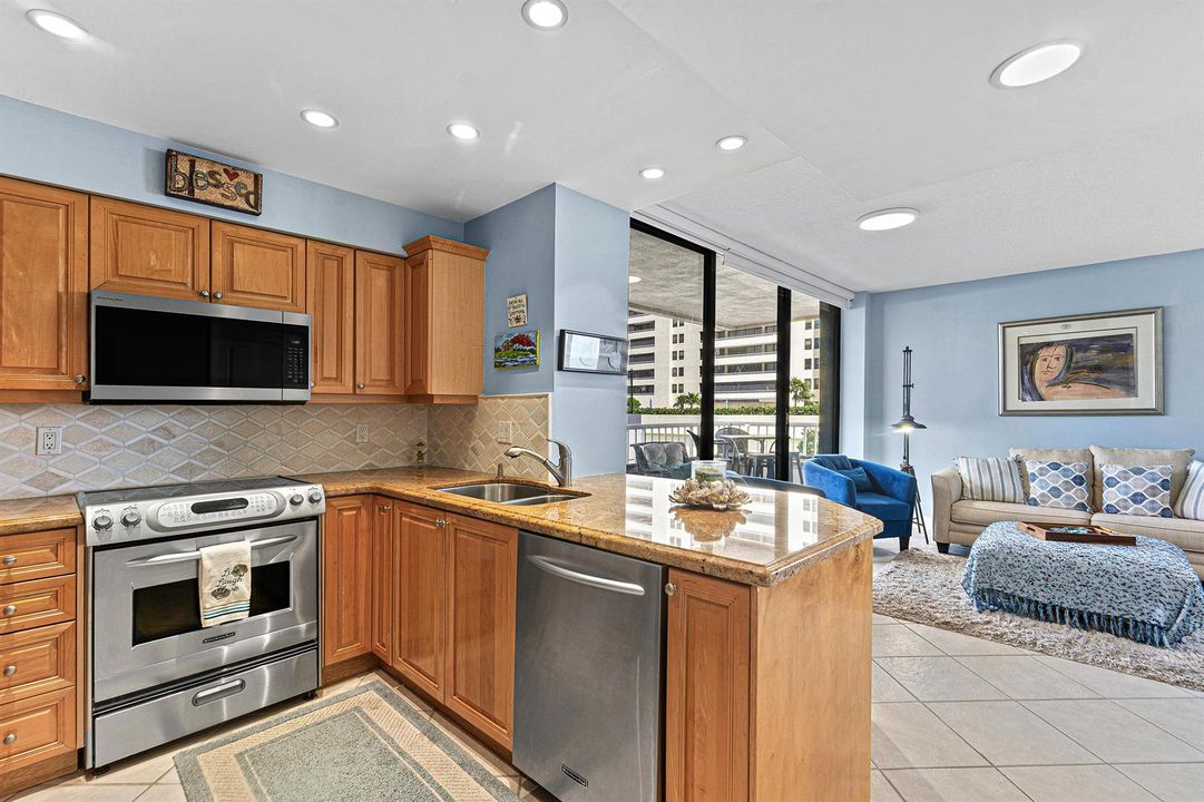 Kitchen/Living Room