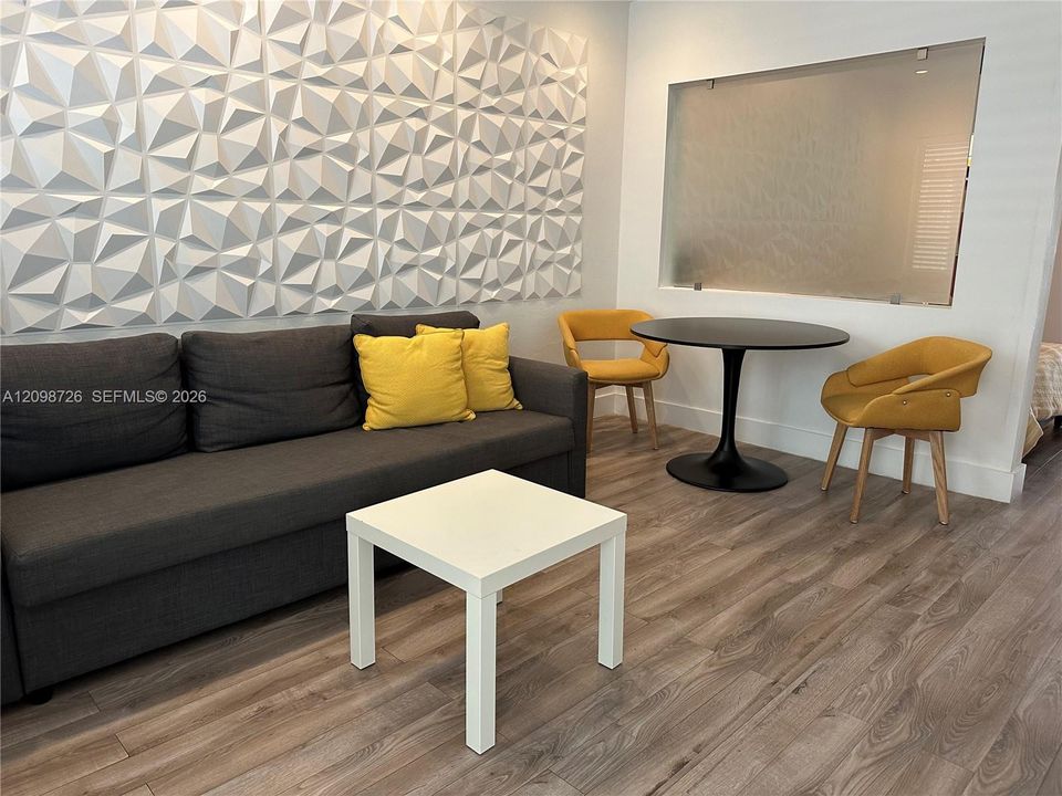 В аренду: $1,950 (1 спален, 1 ванн, 435 Квадратных фут)