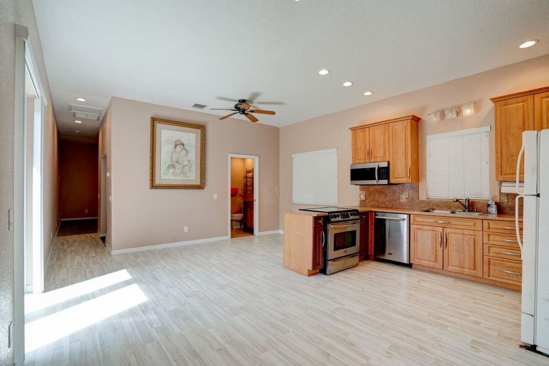5139 1st Road-63