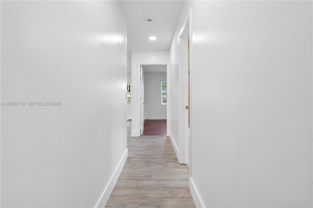 For Rent: $4,400 (4 beds, 2 baths, 1803 Square Feet)