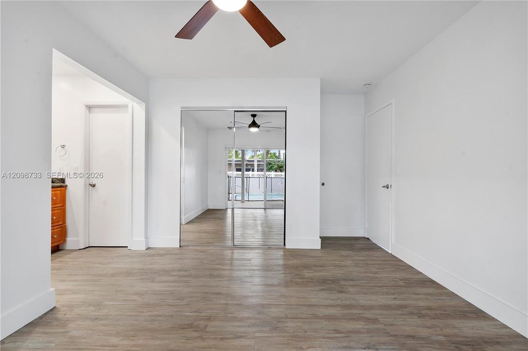 For Rent: $4,400 (4 beds, 2 baths, 1803 Square Feet)