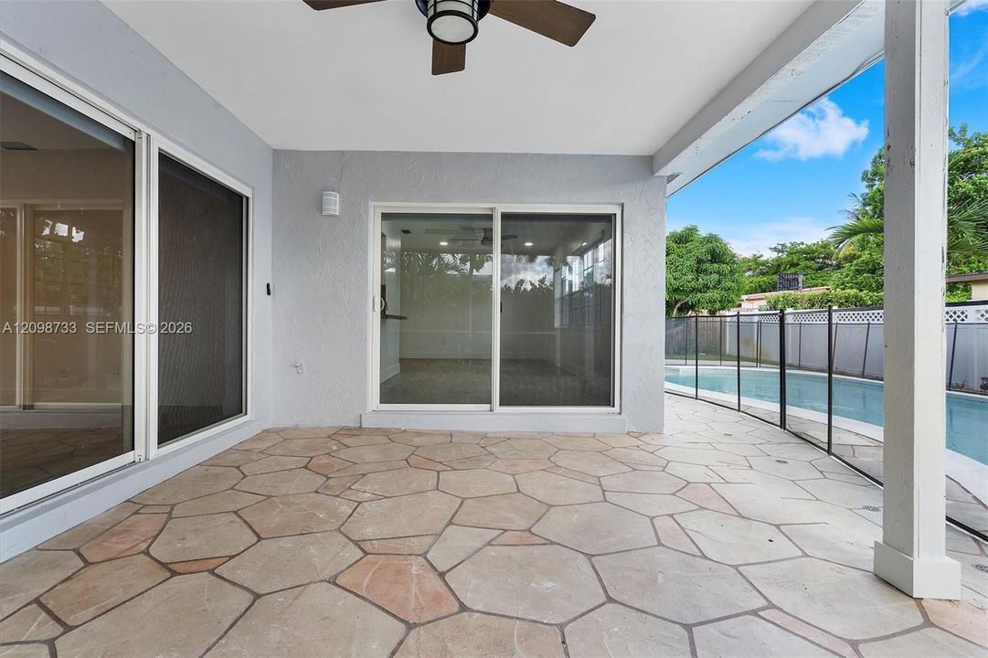 For Rent: $4,400 (4 beds, 2 baths, 1803 Square Feet)