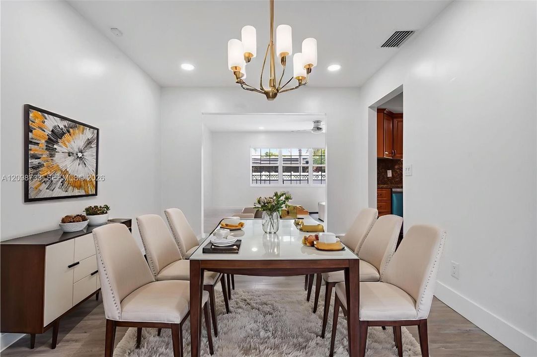 For Rent: $4,400 (4 beds, 2 baths, 1803 Square Feet)