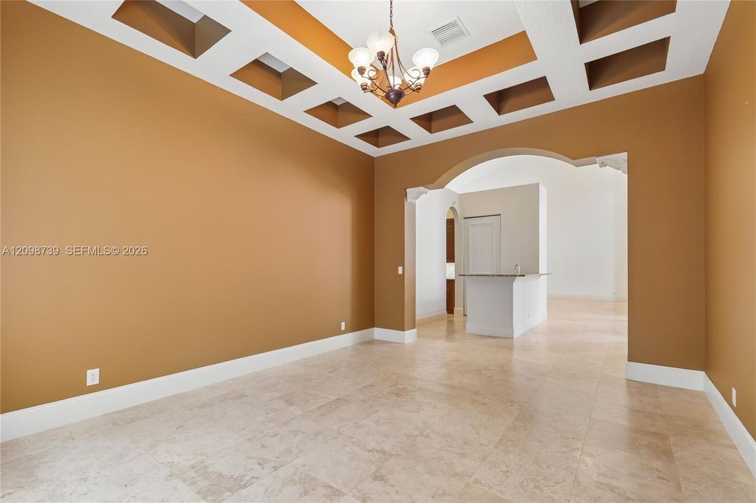 En Venta: $2,500,000 (5 camas, 5 baños, 4545 Pies cuadrados)