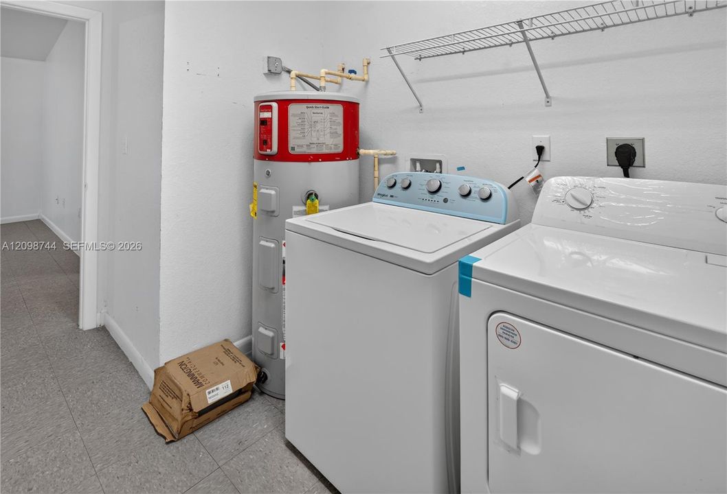 En Venta: $460,000 (3 camas, 2 baños, 1146 Pies cuadrados)