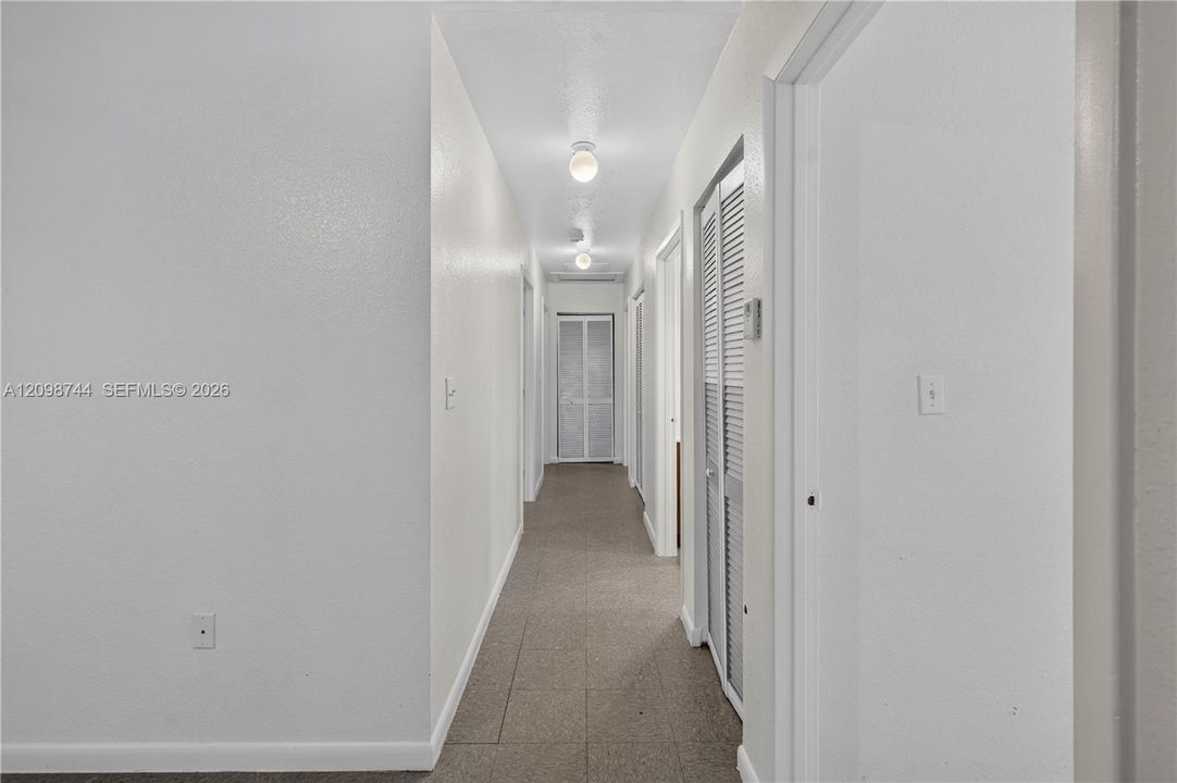 En Venta: $460,000 (3 camas, 2 baños, 1146 Pies cuadrados)