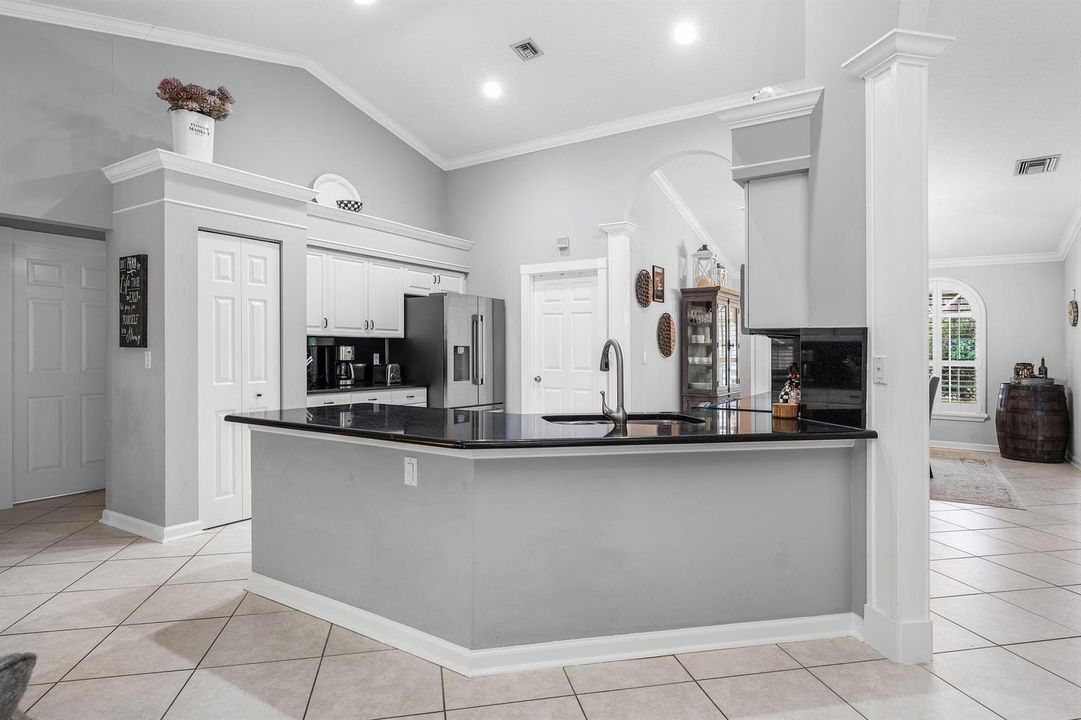 015-12685BucklandStreet-Wellington-FL-33