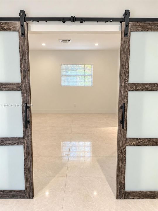 For Sale: $1,250,000 (4 beds, 4 baths, 3134 Square Feet)