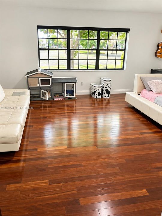For Sale: $1,250,000 (4 beds, 4 baths, 3134 Square Feet)