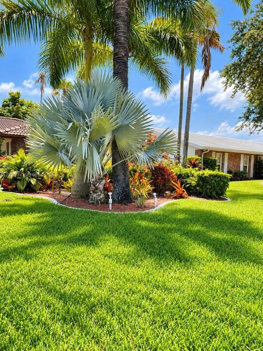 For Sale: $1,250,000 (4 beds, 4 baths, 3134 Square Feet)