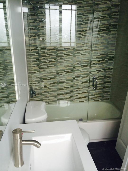For Rent: $6,100 (5 beds, 4 baths, 3431 Square Feet)