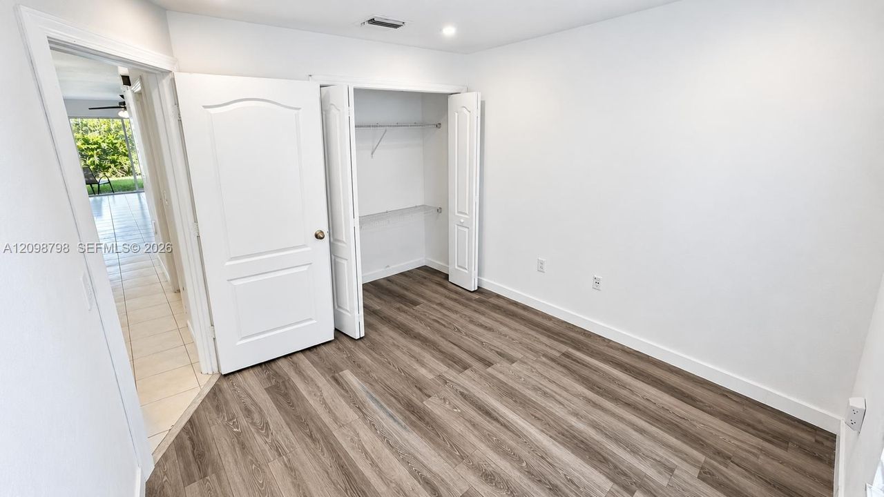 For Rent: $3,280 (3 beds, 3 baths, 1489 Square Feet)