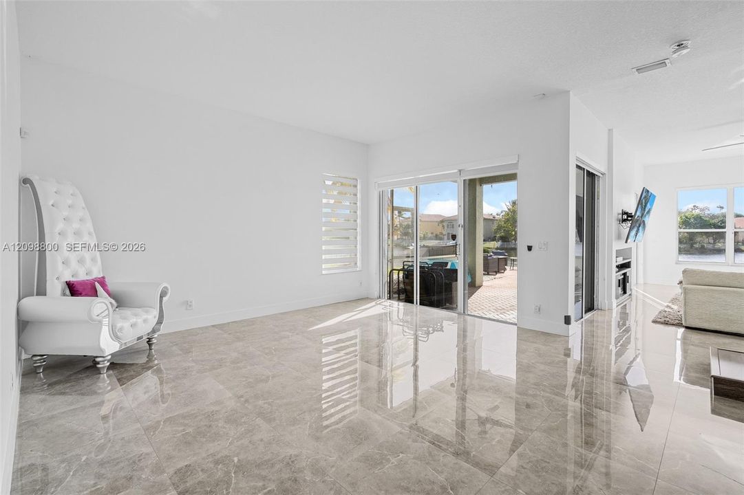 For Rent: $6,500 (4 beds, 3 baths, 3080 Square Feet)