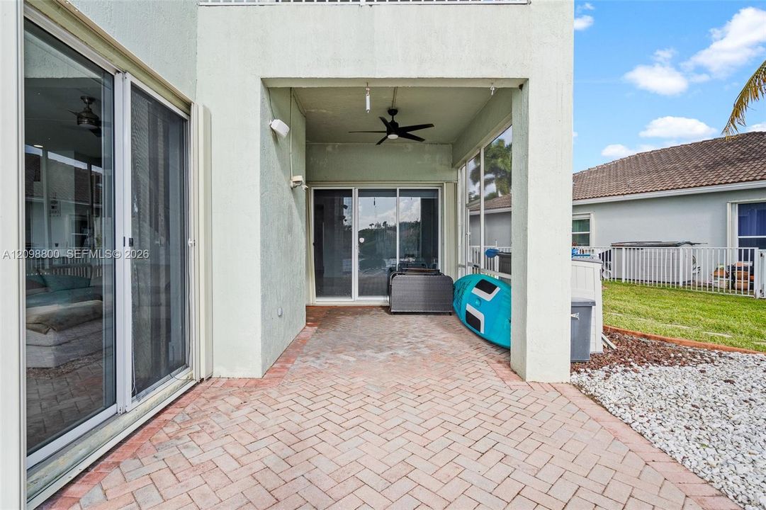 For Rent: $6,500 (4 beds, 3 baths, 3080 Square Feet)