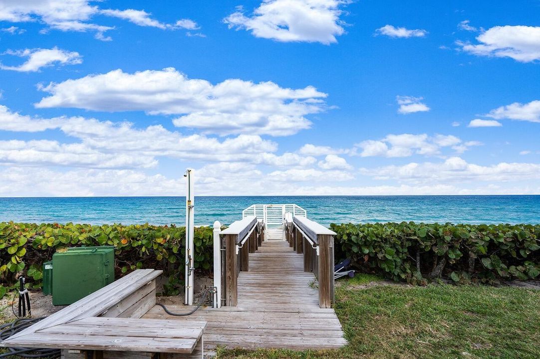 046-2000SouthOceanBoulevard-PalmBeach-FL