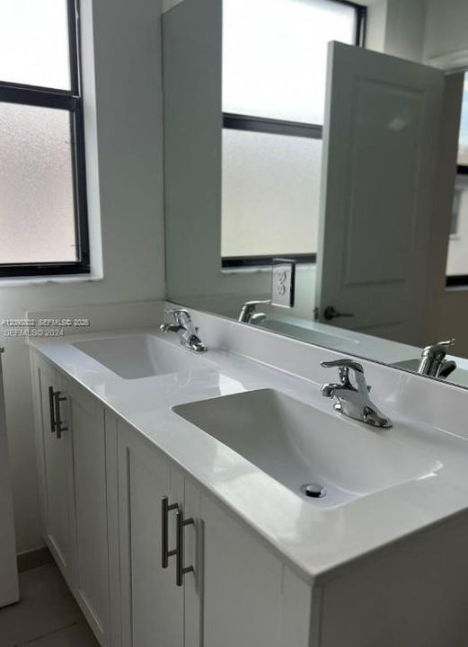 En Renta: $3,200 (3 camas, 2 baños, 1378 Pies cuadrados)