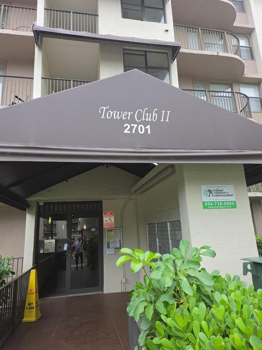 2701 RIVERSIDE 518 BUILDING