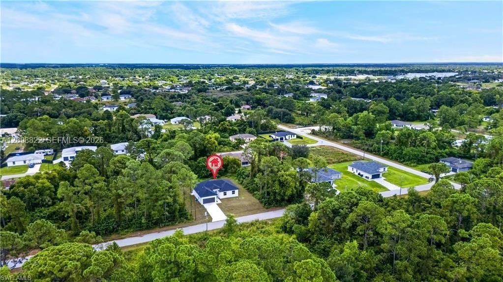 For Sale: $318,500 (4 beds, 2 baths, 1650 Square Feet)