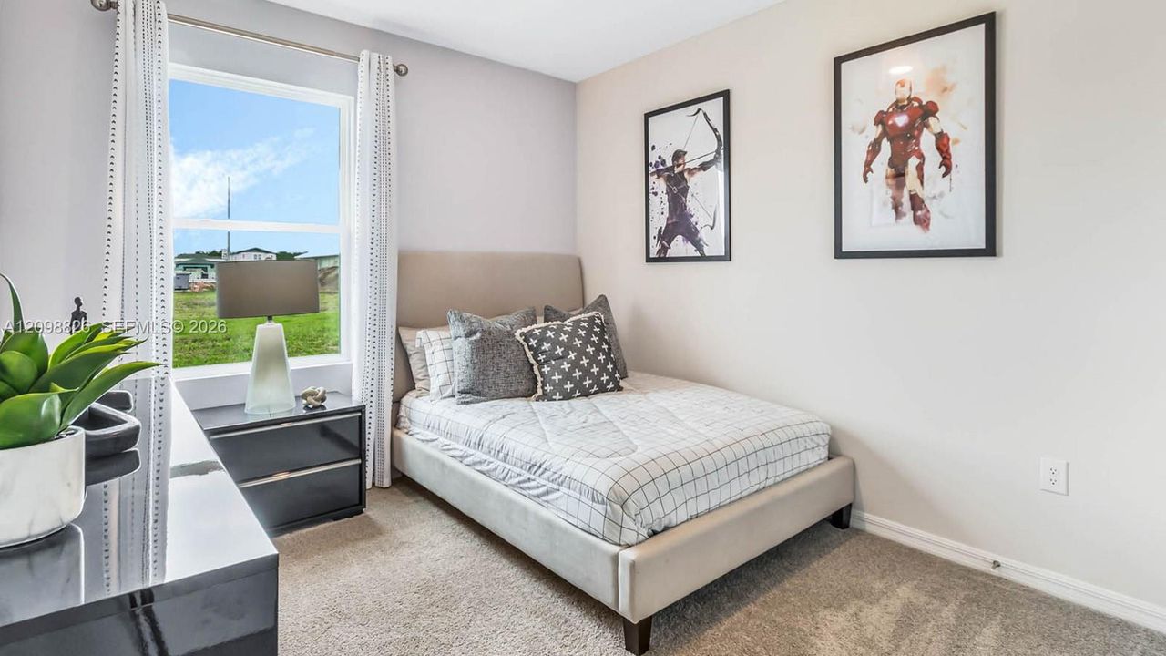 For Sale: $360,000 (4 beds, 2 baths, 1597 Square Feet)