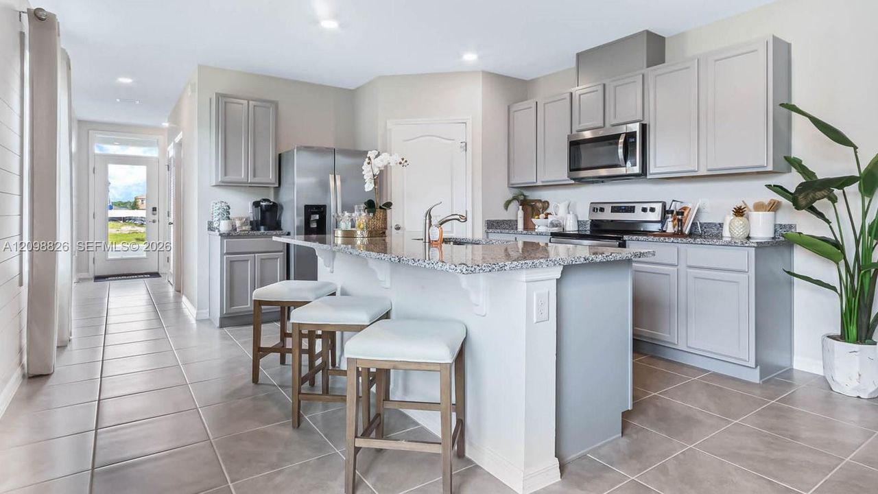 For Sale: $360,000 (4 beds, 2 baths, 1597 Square Feet)