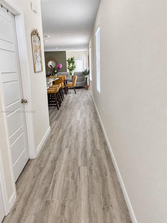 For Sale: $360,000 (4 beds, 2 baths, 1597 Square Feet)