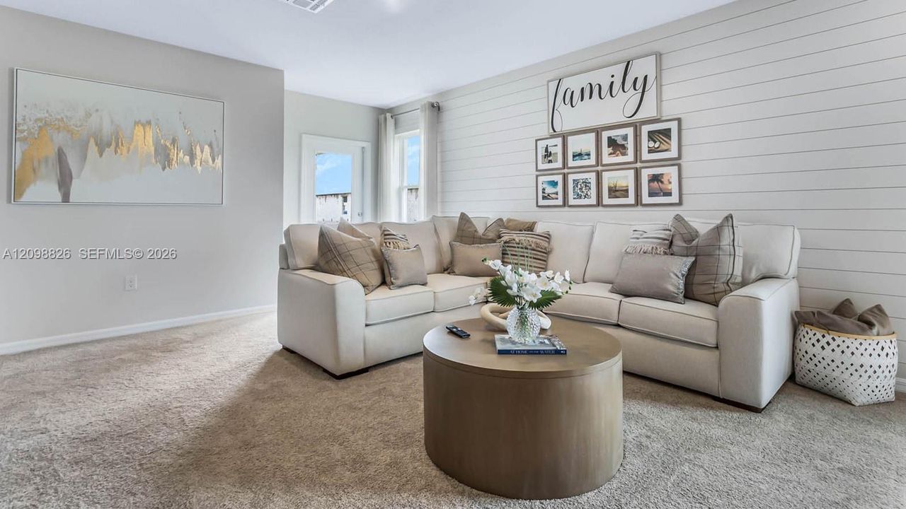 For Sale: $360,000 (4 beds, 2 baths, 1597 Square Feet)