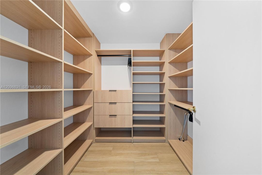 For Rent: $6,800 (2 beds, 2 baths, 0 Square Feet)