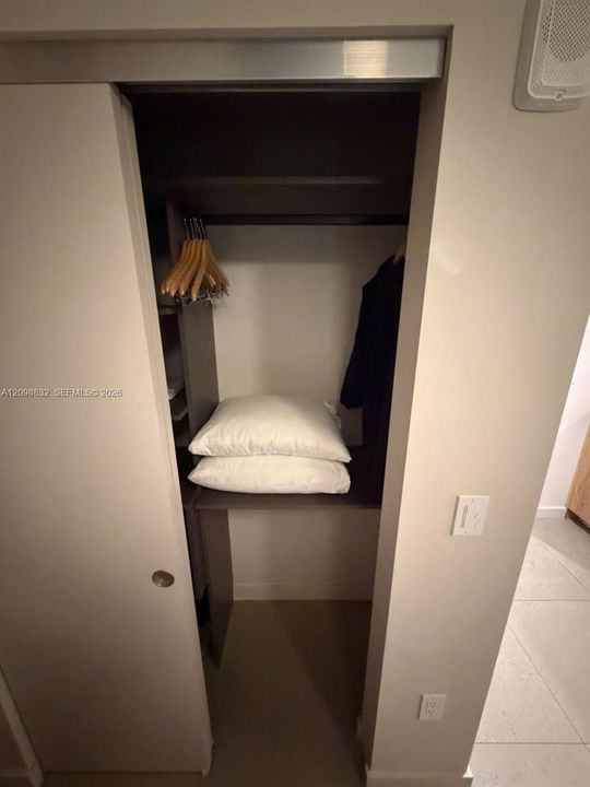 For Sale: $430,000 (0 beds, 1 baths, 321 Square Feet)