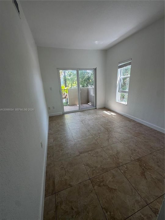 For Rent: $3,300 (3 beds, 2 baths, 1365 Square Feet)