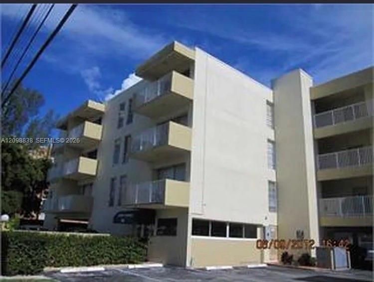 В аренду: $1,850 (1 спален, 1 ванн, 712 Квадратных фут)