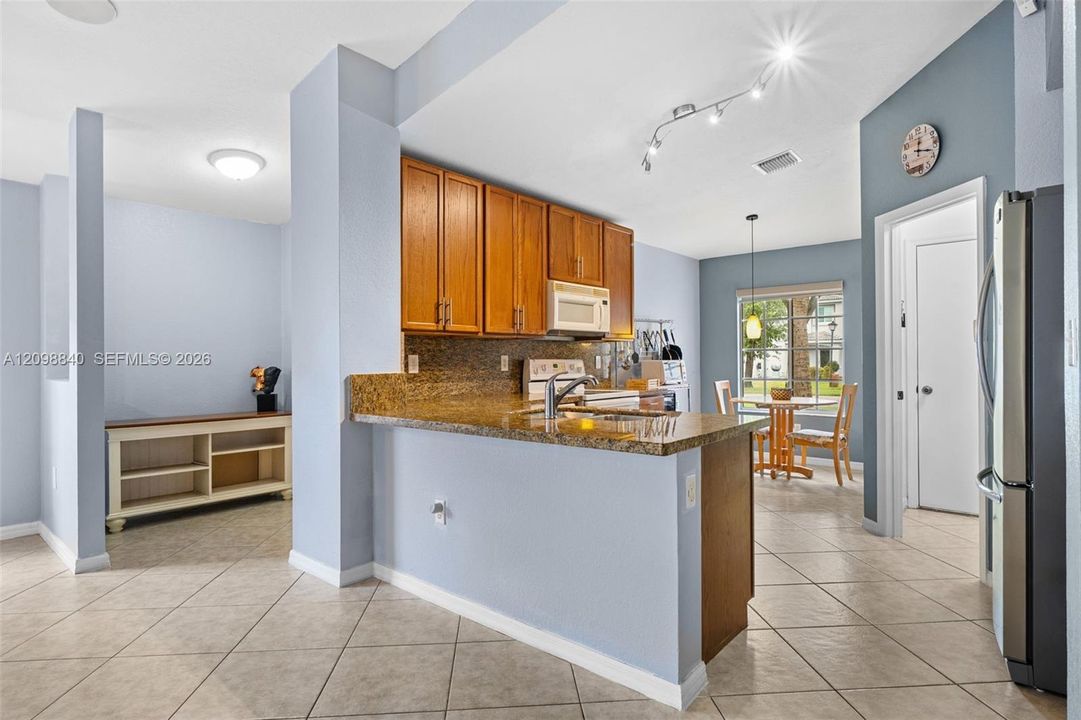 For Sale: $599,900 (3 beds, 2 baths, 1350 Square Feet)