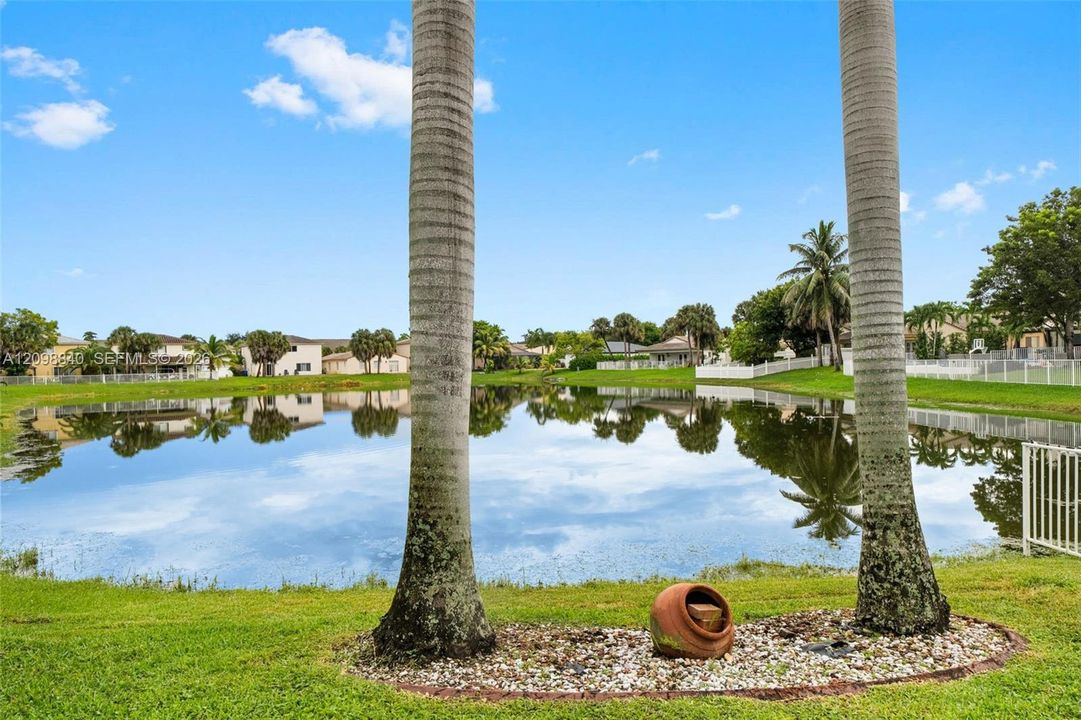 For Sale: $599,900 (3 beds, 2 baths, 1350 Square Feet)