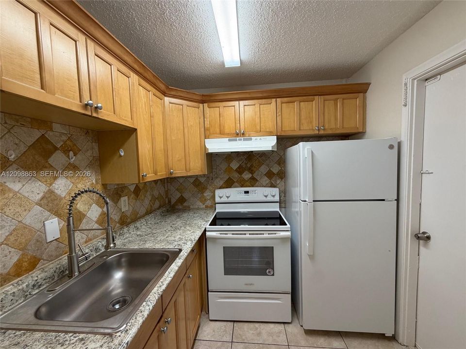 En Renta: $1,675 (1 camas, 1 baños, 671 Pies cuadrados)