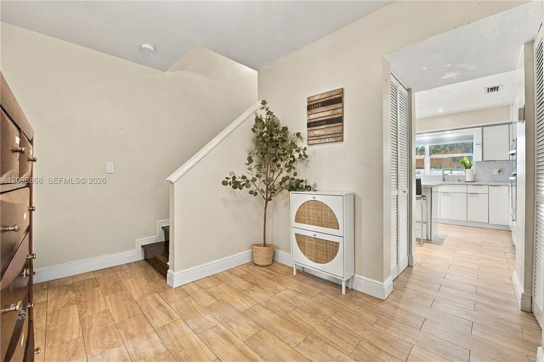 For Sale: $620,000 (3 beds, 2 baths, 1798 Square Feet)