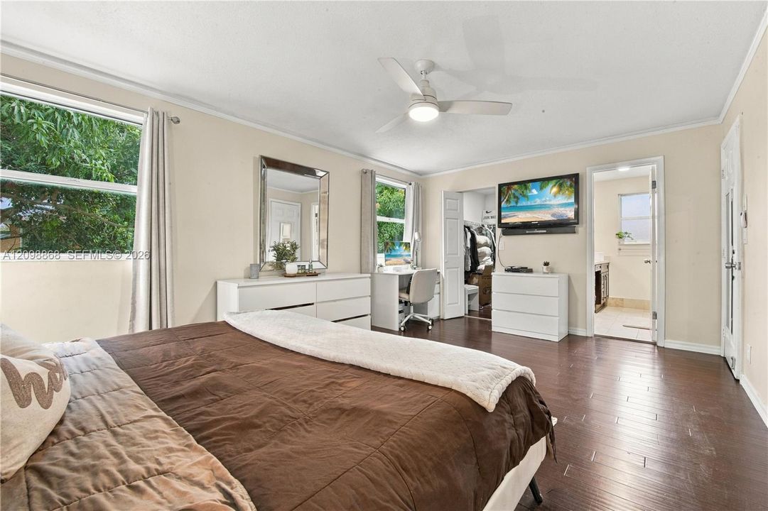 For Sale: $620,000 (3 beds, 2 baths, 1798 Square Feet)