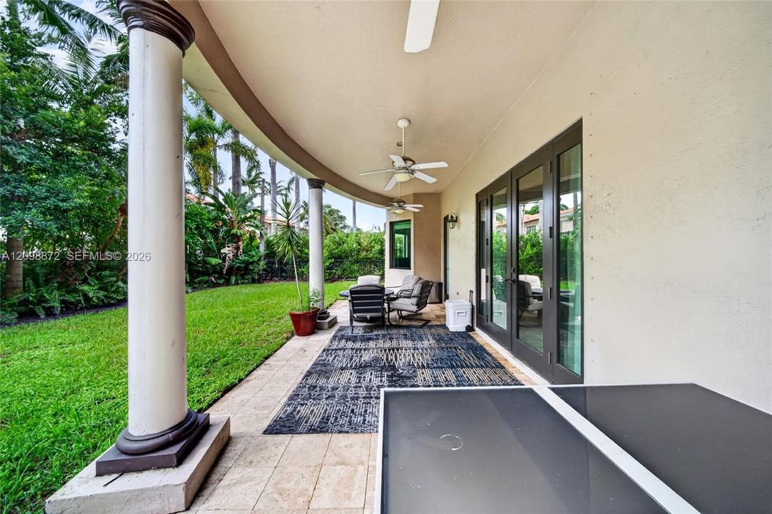 For Sale: $1,289,000 (5 beds, 4 baths, 4717 Square Feet)