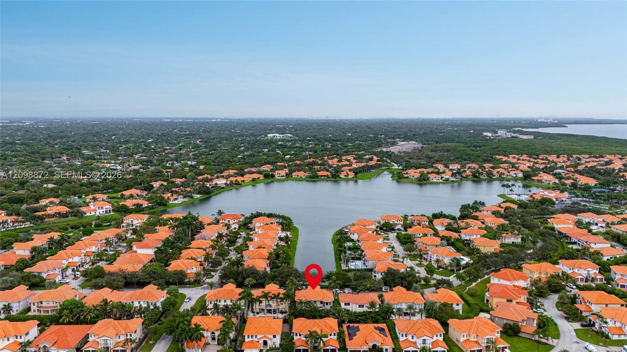 For Sale: $1,289,000 (5 beds, 4 baths, 4717 Square Feet)
