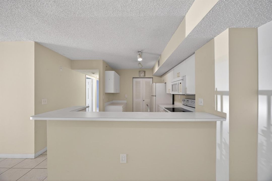 3844 Lyons Rd #101_Pics_17_Arturo Ruesta
