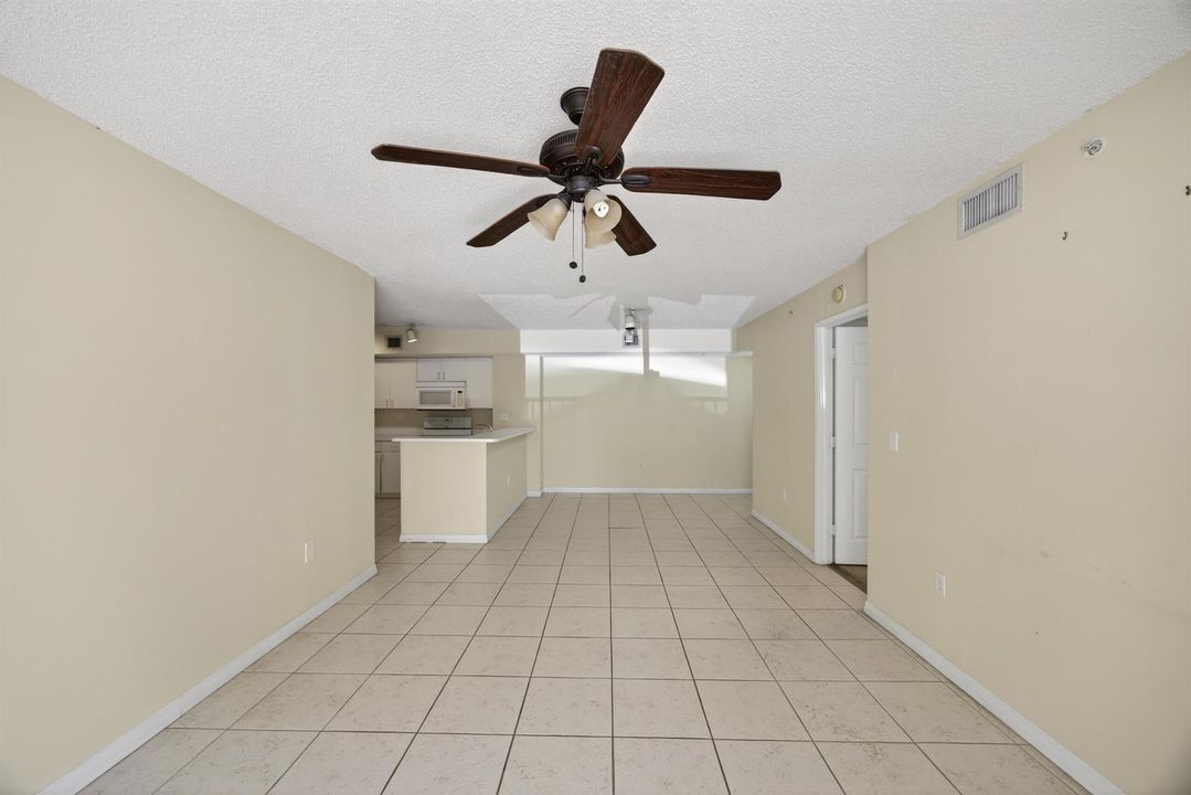 3844 Lyons Rd #101_Pics_22_Arturo Ruesta
