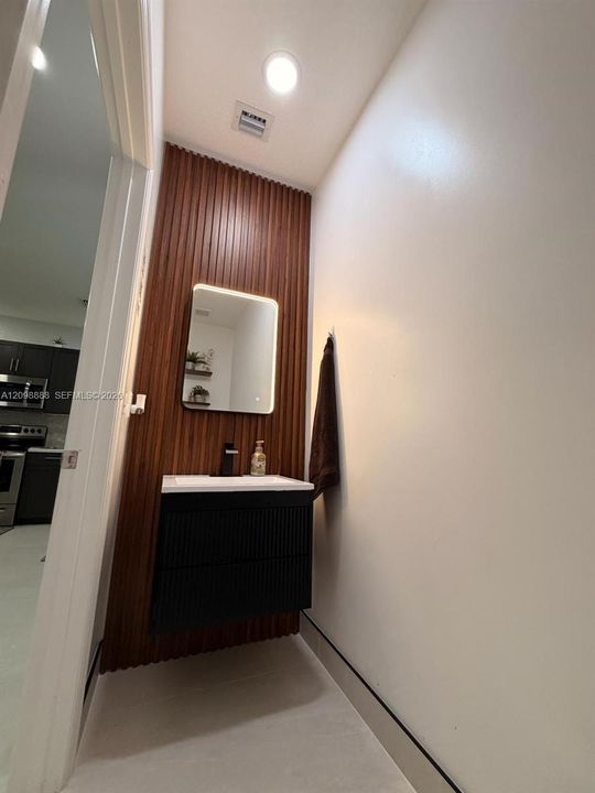 En Renta: $3,200 (4 camas, 2 baños, 1820 Pies cuadrados)